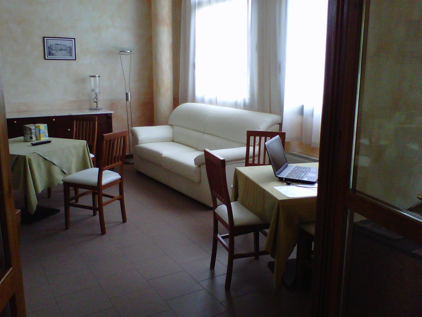 Hostiliae Ciminiera Hotel Ostiglia Exteriör bild