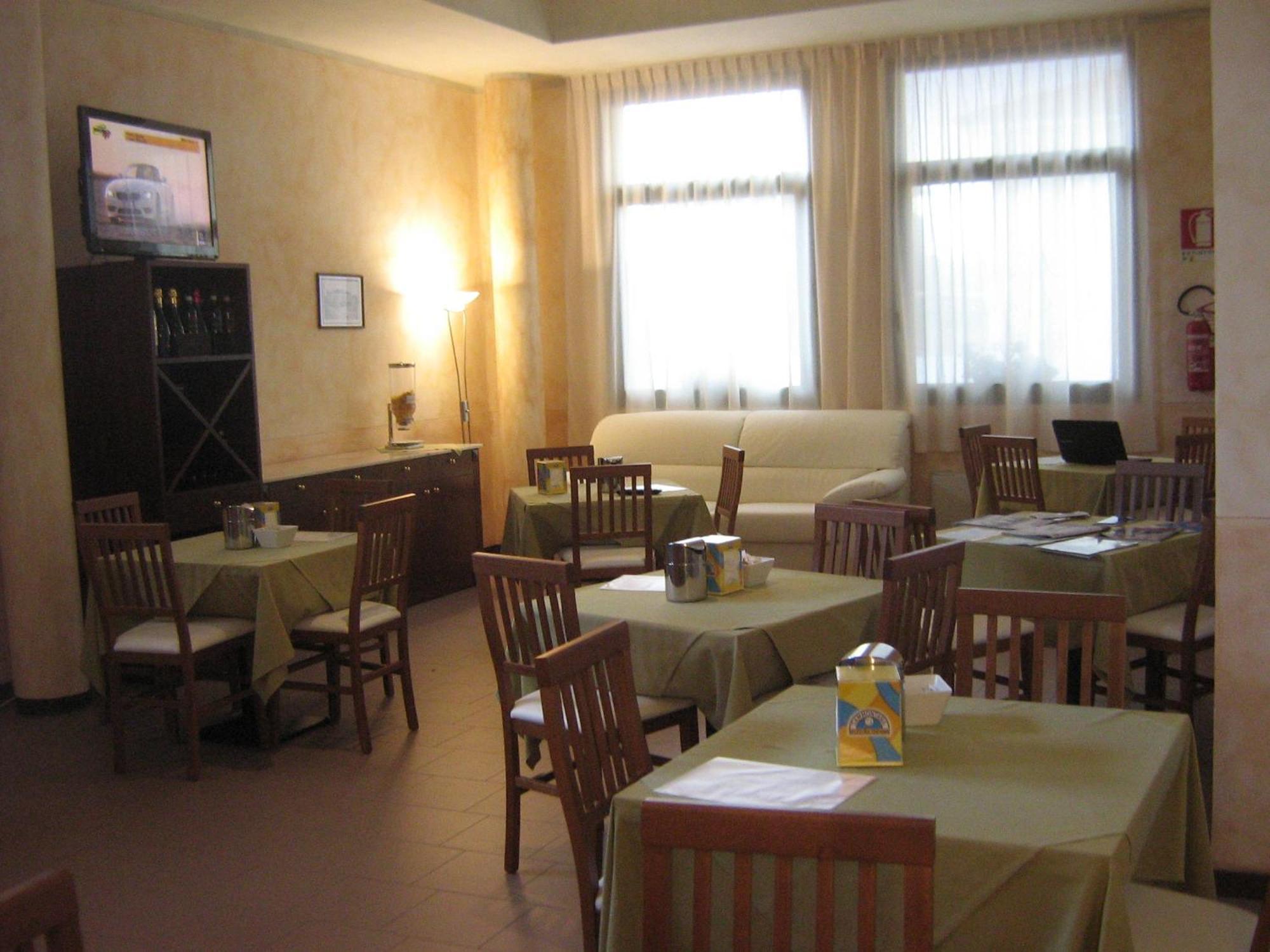 Hostiliae Ciminiera Hotel Ostiglia Exteriör bild
